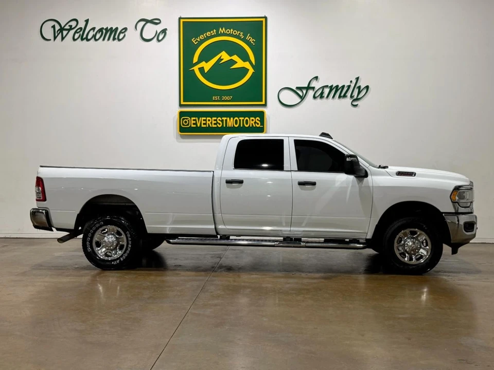 2023 Ram 2500 - Image 2 of 31