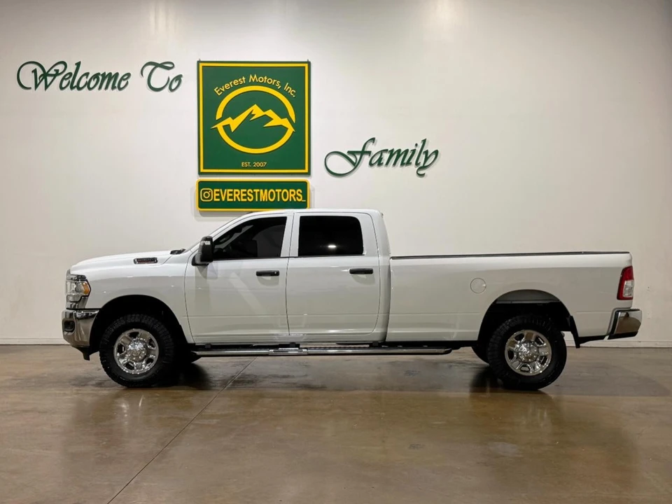 2023 Ram 2500 - Image 5 of 31