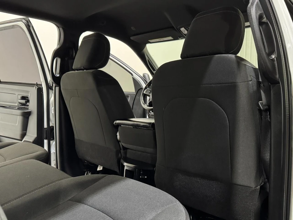 2023 Ram 2500 - Image 16 of 31
