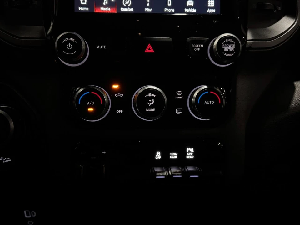 2023 Ram 2500 - Image 29 of 31