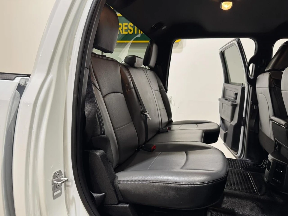 2023 Ram 2500 - Image 15 of 31