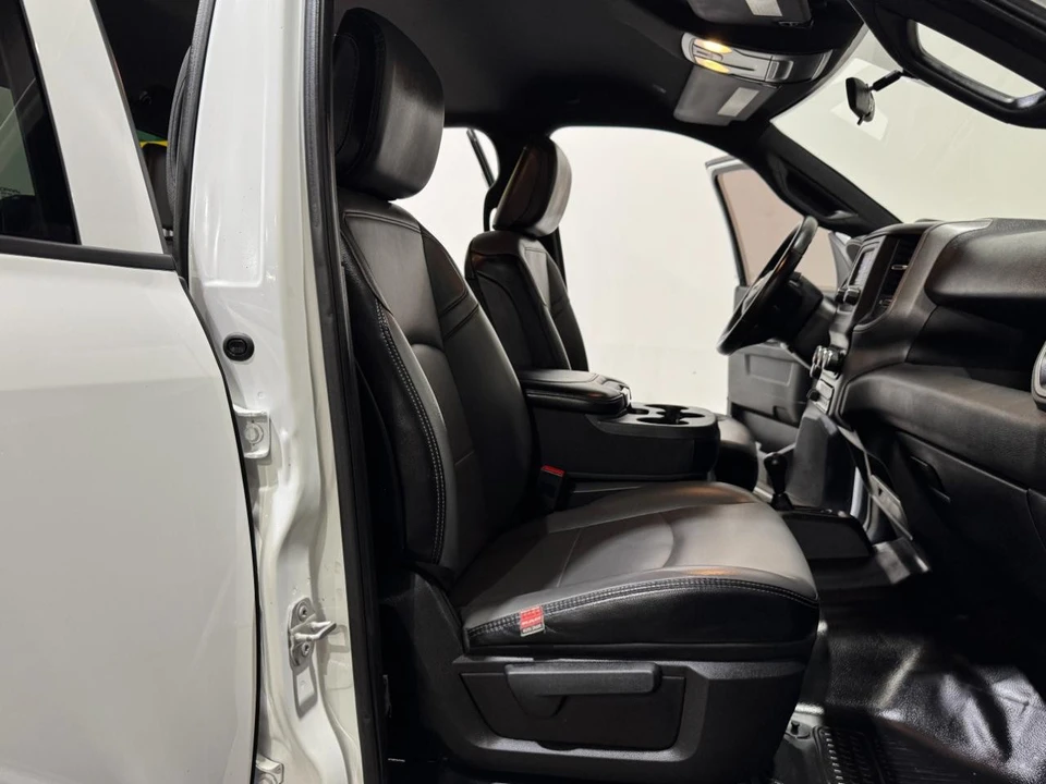 2023 Ram 2500 - Image 13 of 31