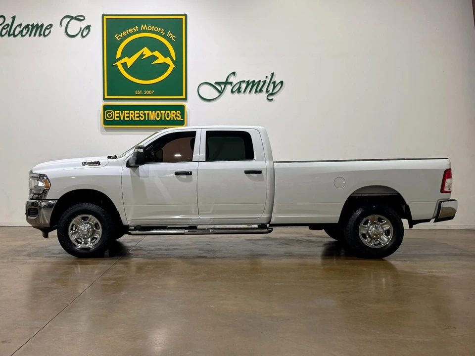 2023 Ram 2500 - Image 5 of 31