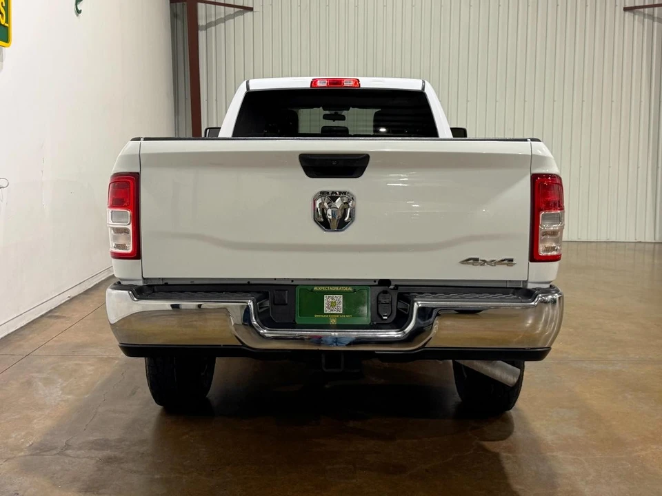 2023 Ram 2500 - Image 7 of 31