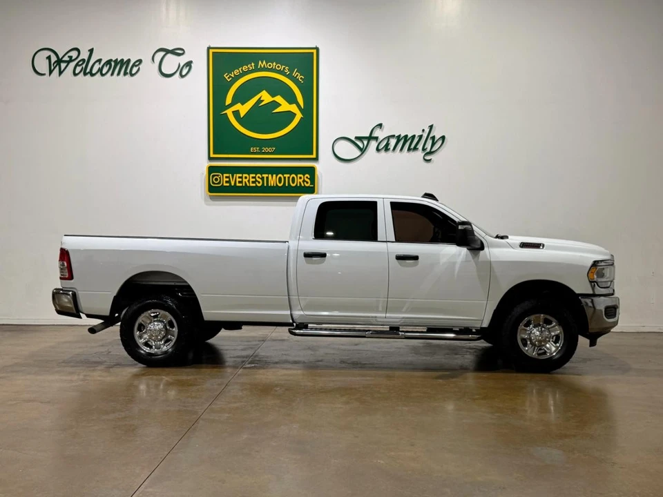 2023 Ram 2500 - Image 9 of 31