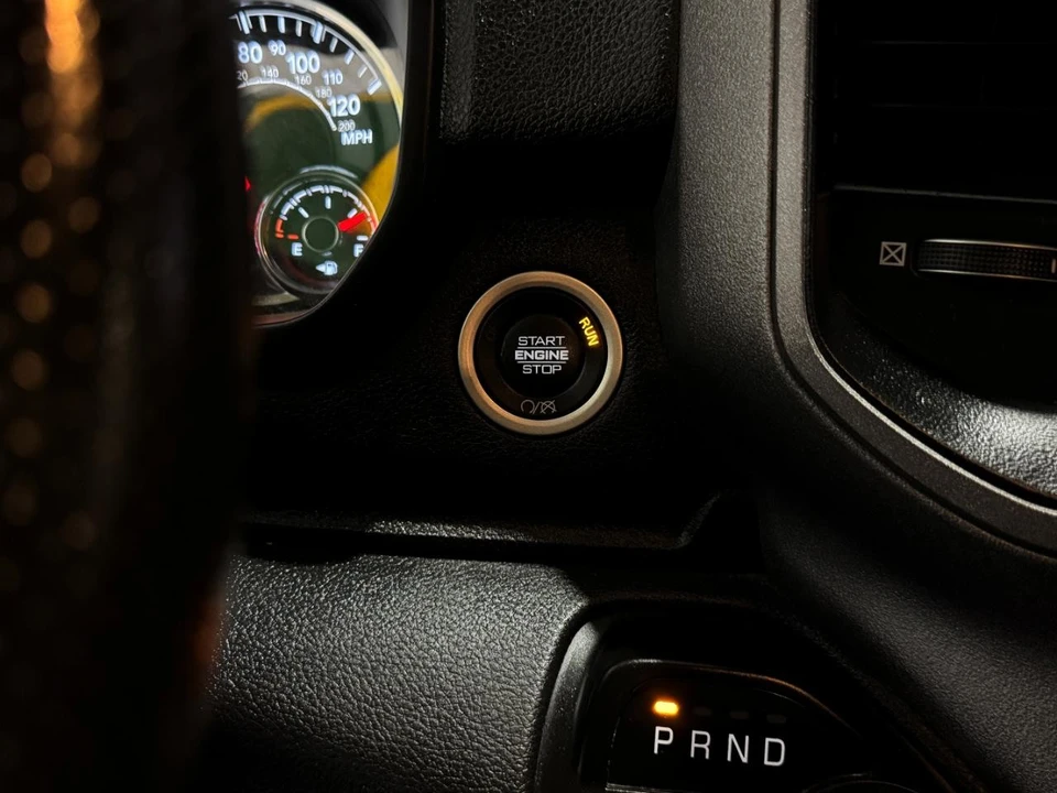 2023 Ram 2500 - Image 25 of 31