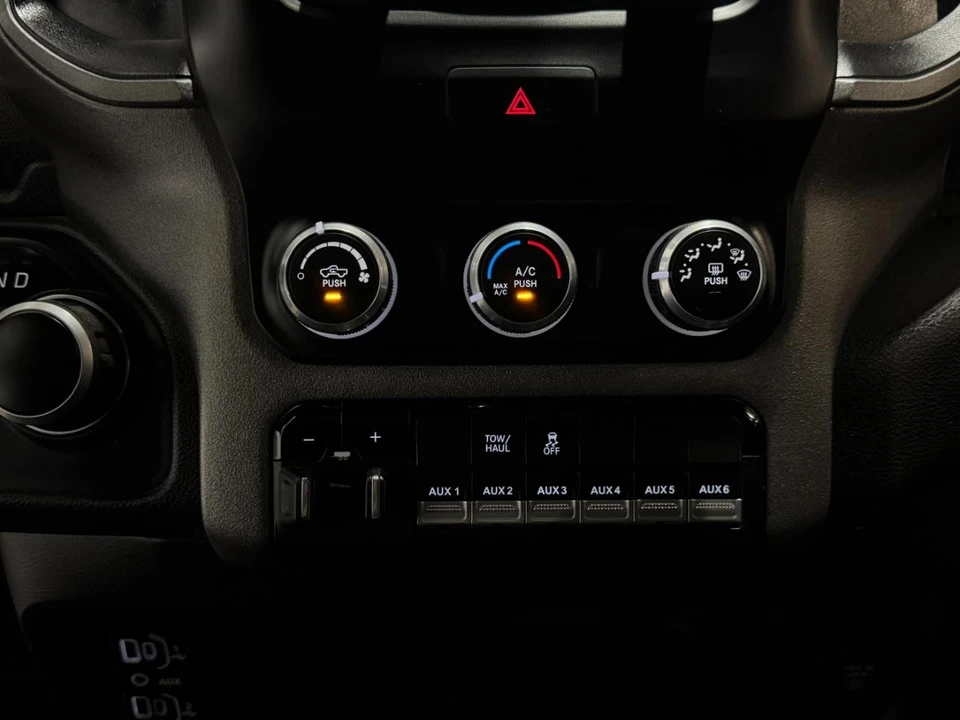2023 Ram 2500 - Image 27 of 31