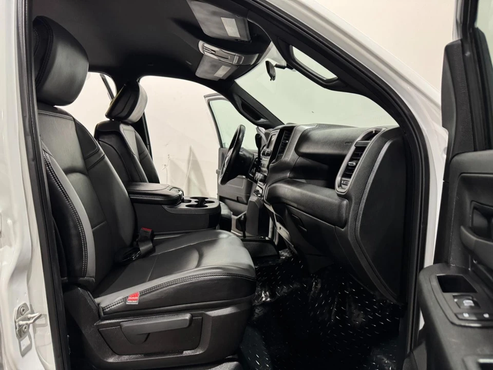 2023 Ram 2500 - Image 15 of 31