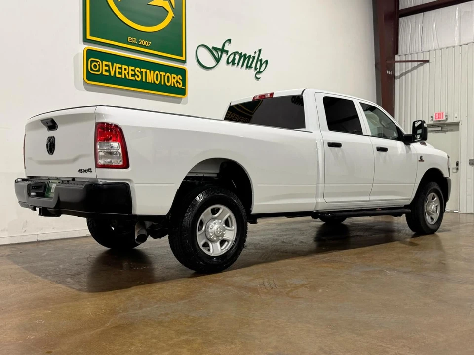 2023 Ram 2500 - Image 8 of 31