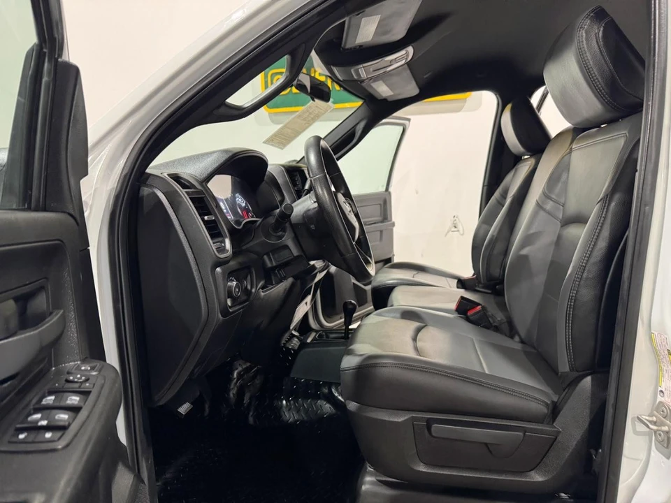 2023 Ram 2500 - Image 13 of 31