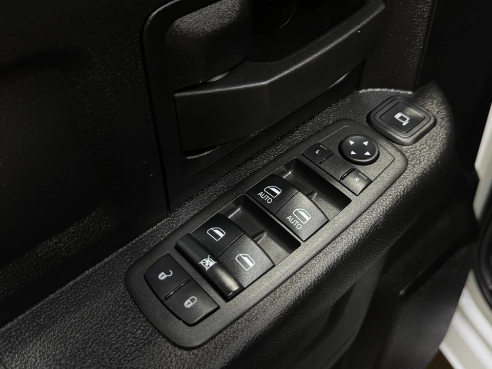 2023 Ram 2500 - Image 30 of 31