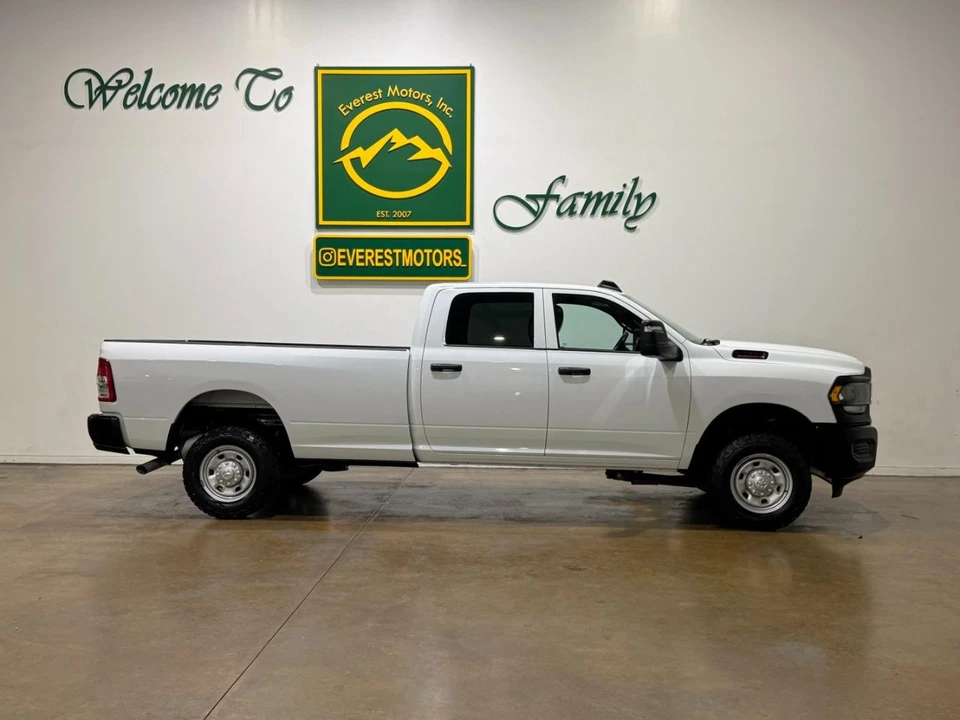 2023 Ram 2500 - Image 9 of 31