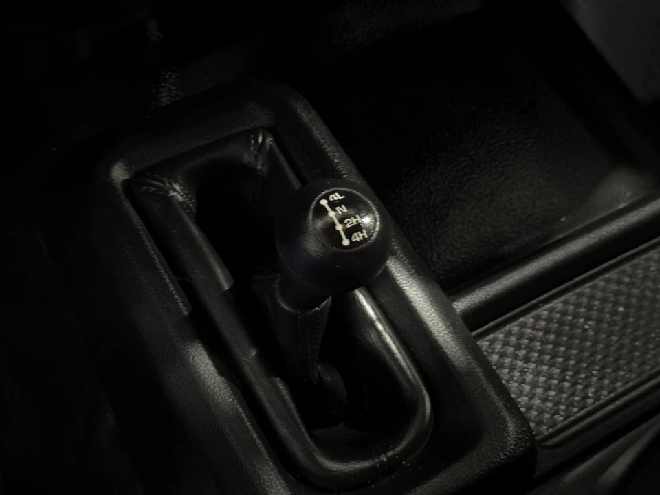 2023 Ram 2500 - Image 27 of 31