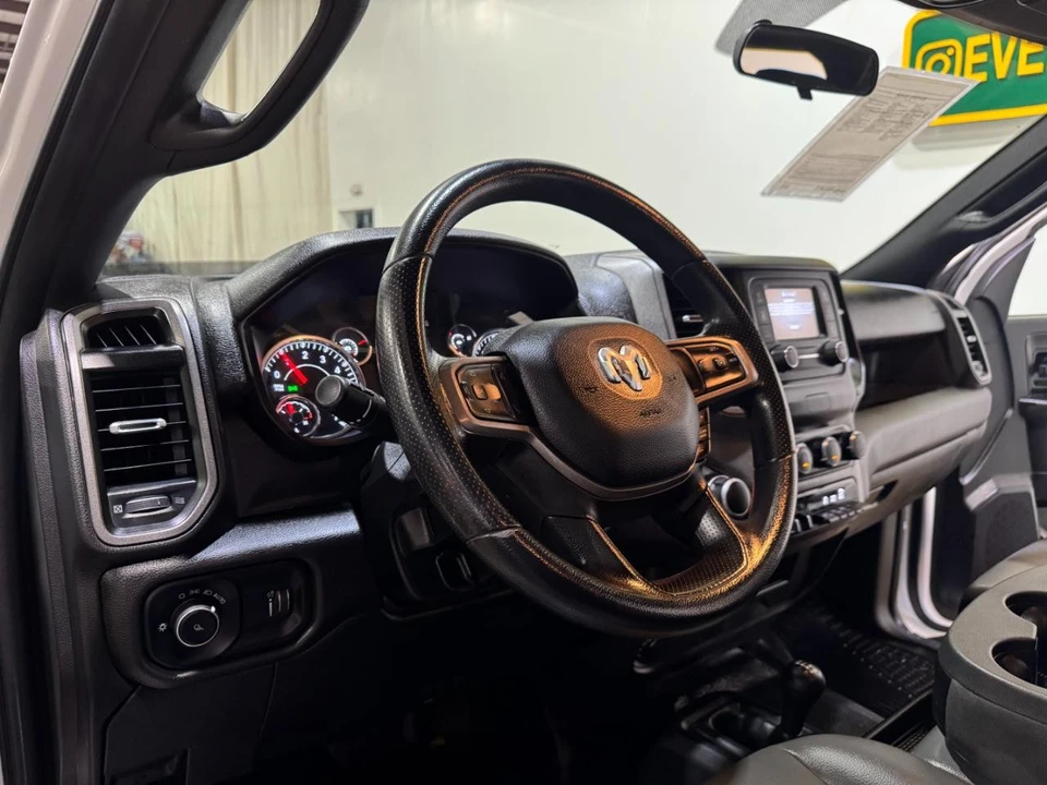2023 Ram 2500 - Image 10 of 31