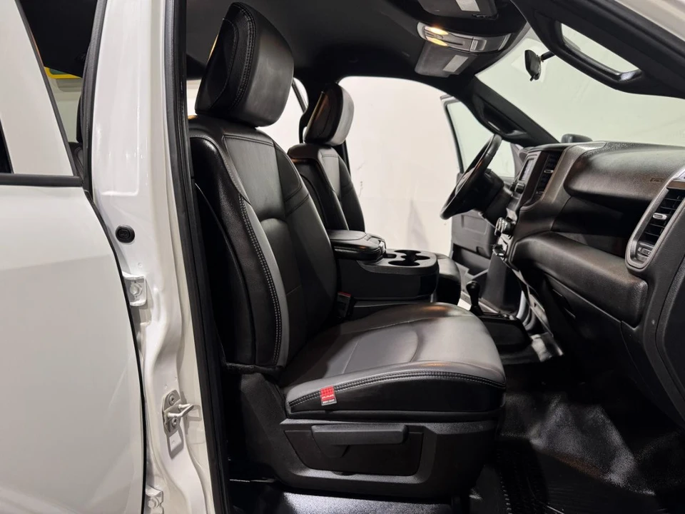 2023 Ram 2500 - Image 15 of 31