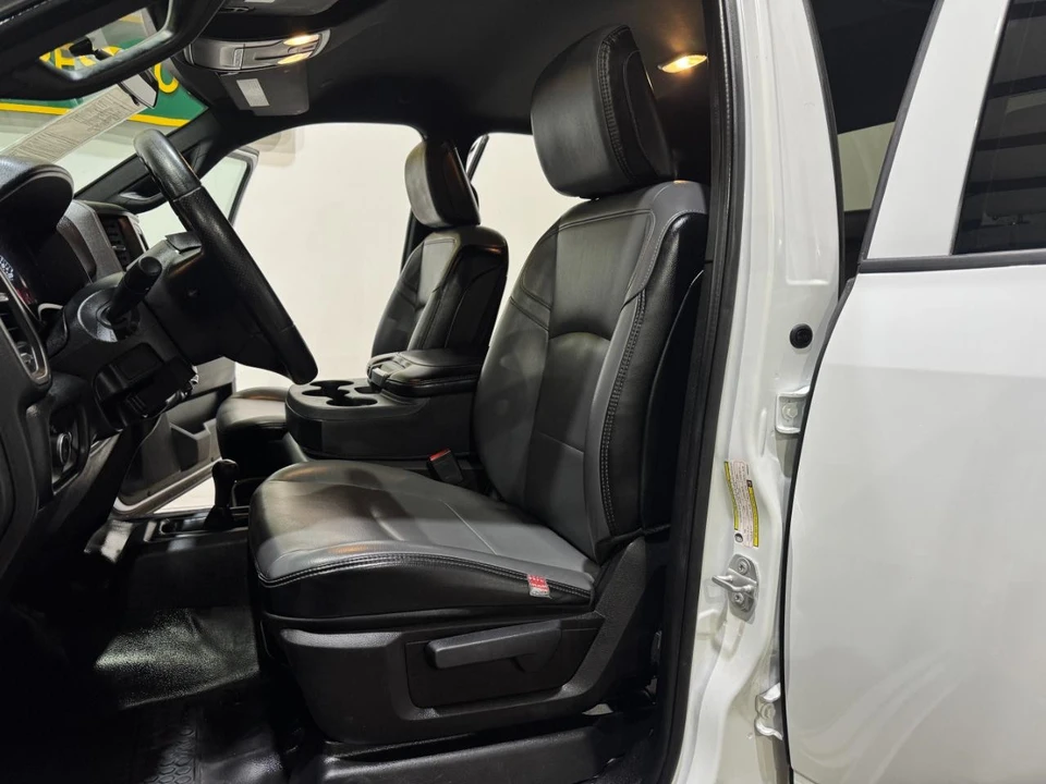 2023 Ram 2500 - Image 13 of 31