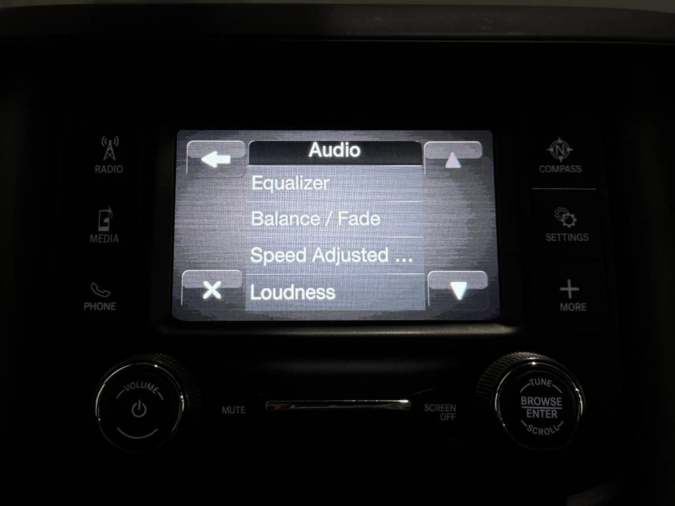 2023 Ram 2500 - Image 14 of 25
