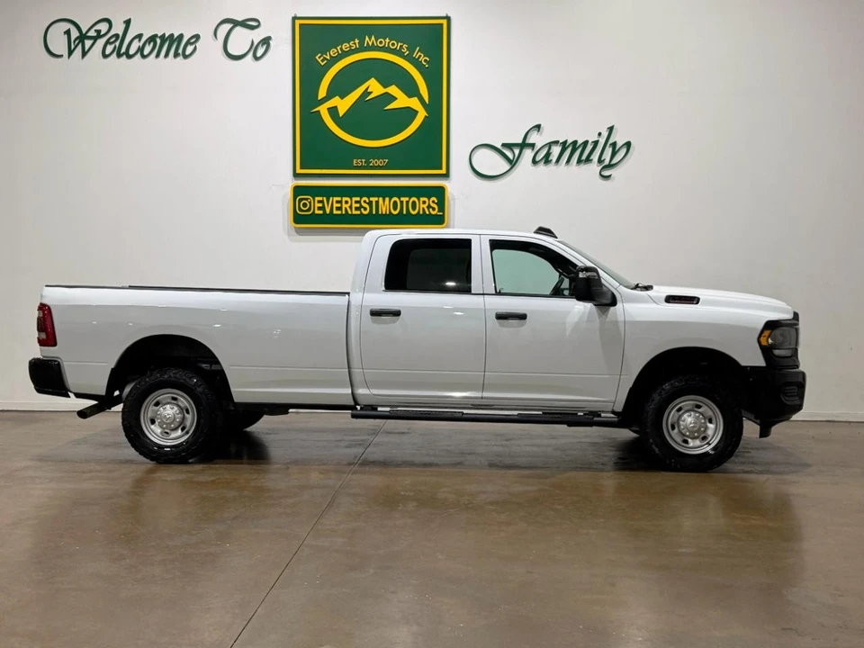 2023 Ram 2500 - Image 2 of 25