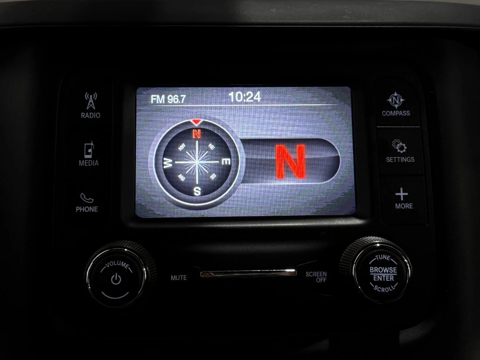 2023 Ram 2500 - Image 12 of 25