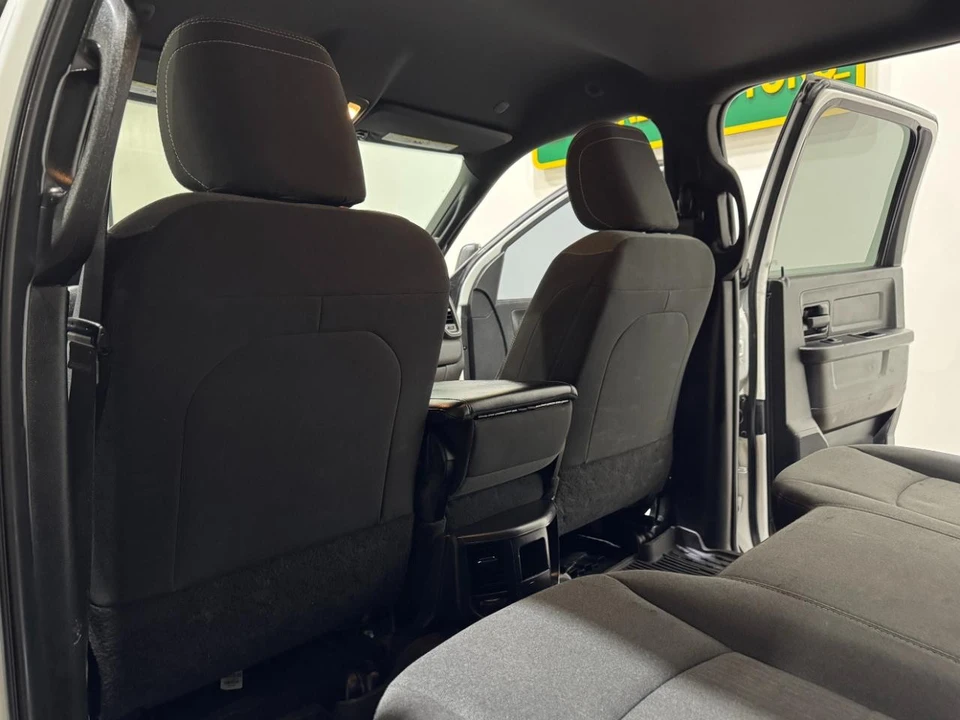 2023 Ram 2500 - Image 19 of 31