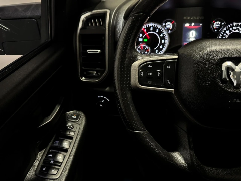 2023 Ram 2500 - Image 23 of 31