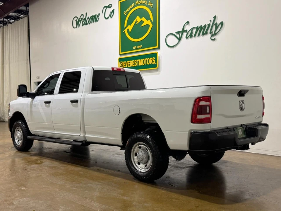 2023 Ram 2500 - Image 6 of 31