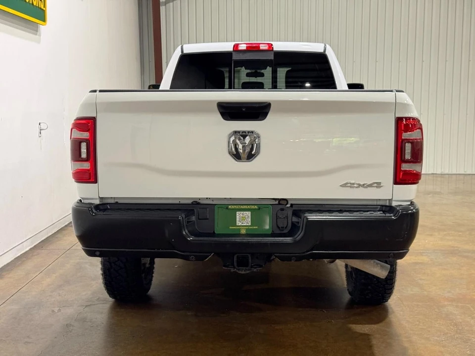 2023 Ram 2500 - Image 7 of 31