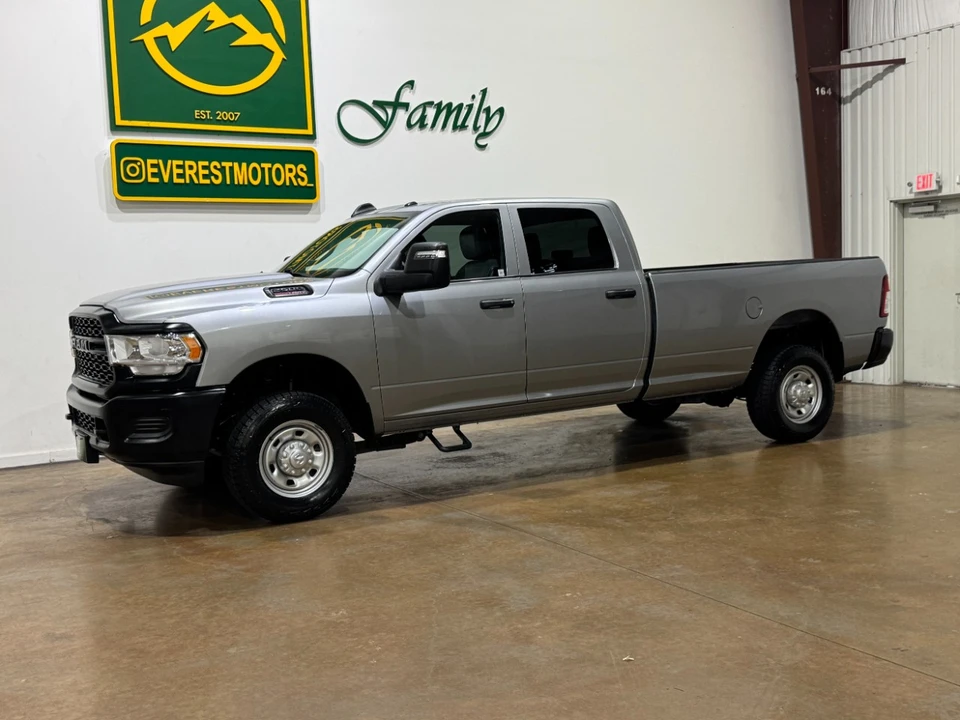 2023 Ram 2500 - Image 3 of 12
