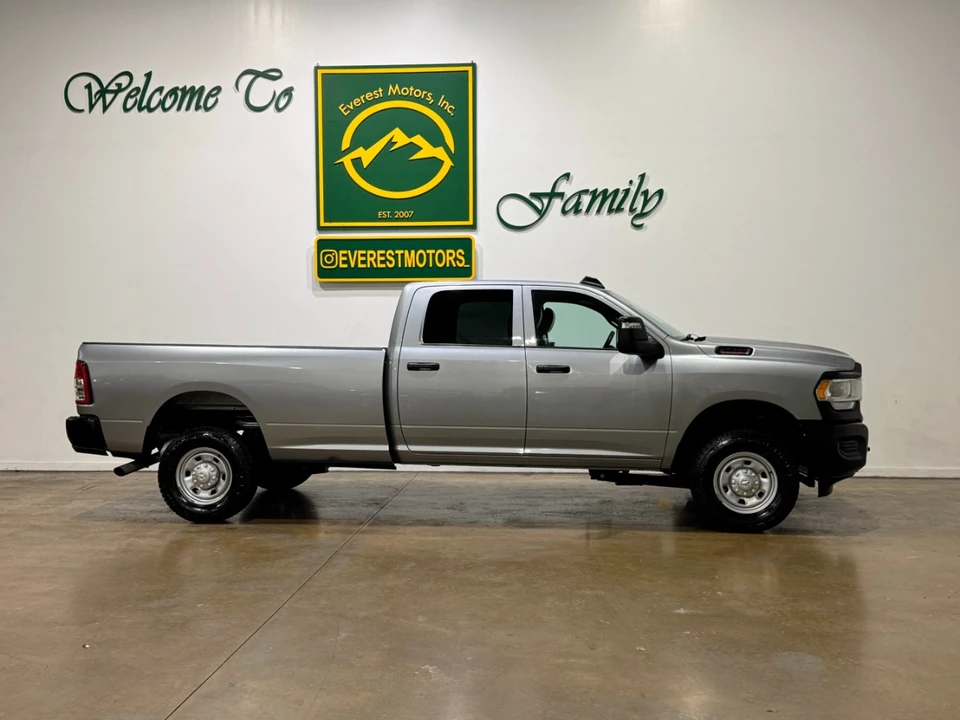 2023 Ram 2500 - Image 9 of 12