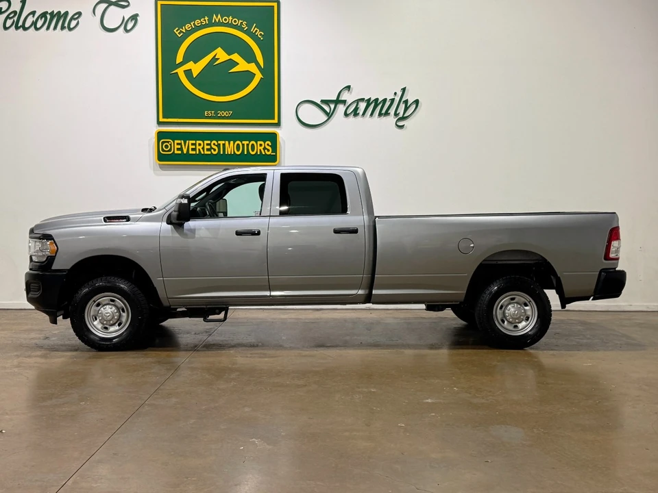 2023 Ram 2500 - Image 5 of 12