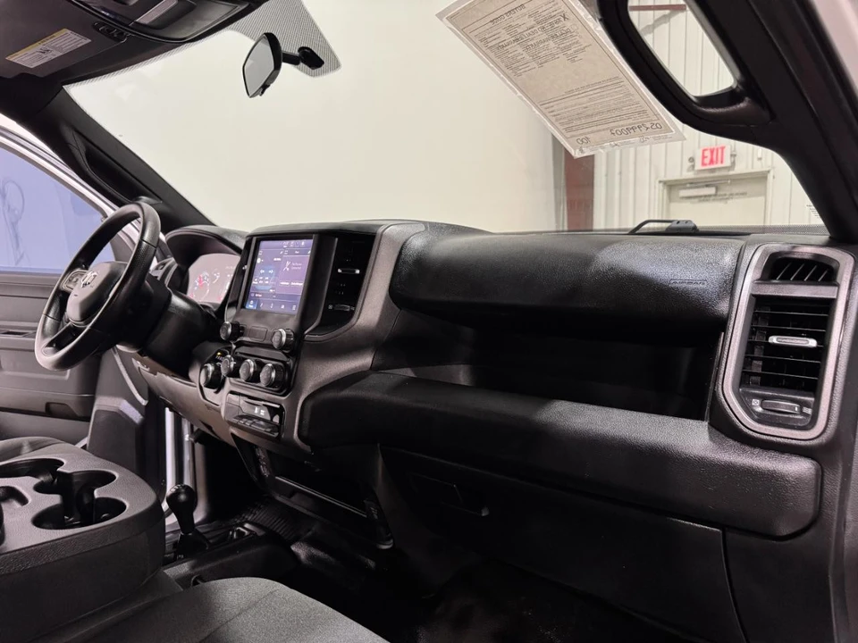 2023 Ram 2500 - Image 12 of 31