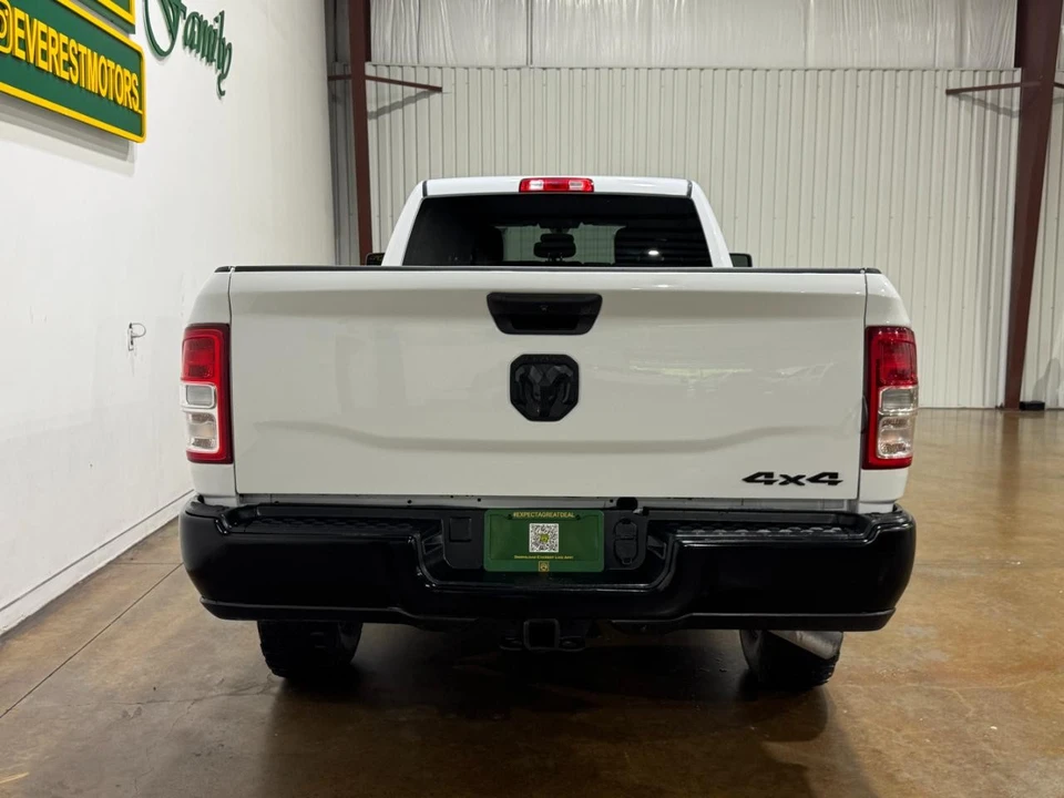 2023 Ram 2500 - Image 7 of 31