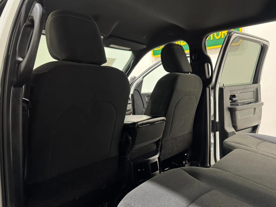 2023 Ram 2500 - Image 19 of 31