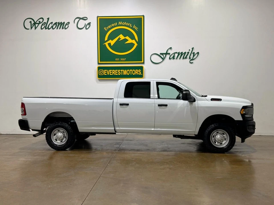 2023 Ram 2500 - Image 9 of 31