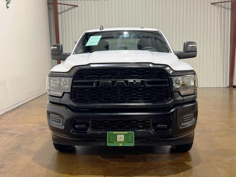 2023 Ram 2500 - Image 2 of 31