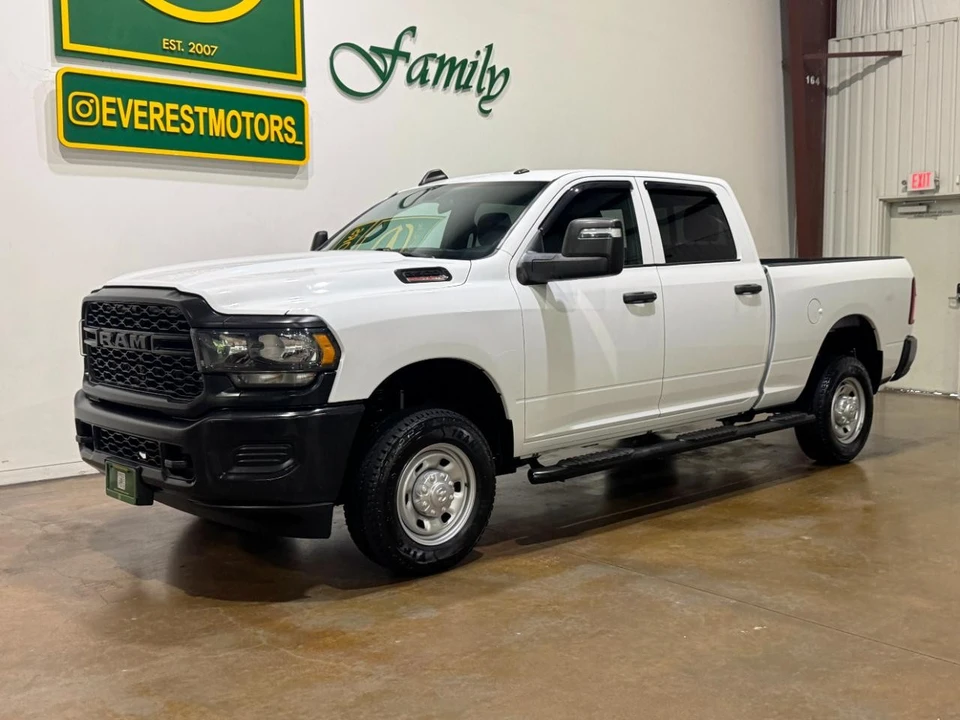 2023 Ram 2500 - Image 3 of 31