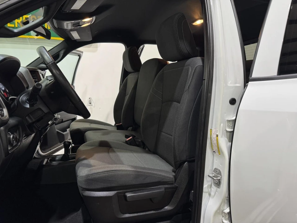 2023 Ram 2500 - Image 15 of 31
