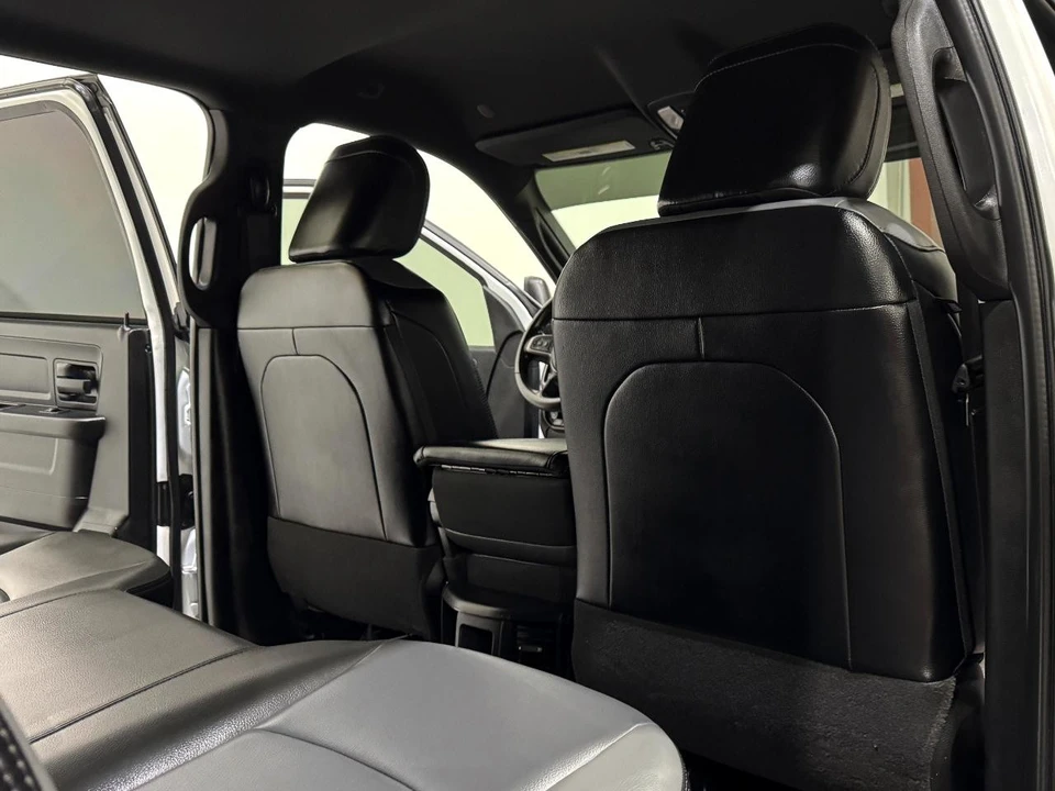 2023 Ram 2500 - Image 18 of 31