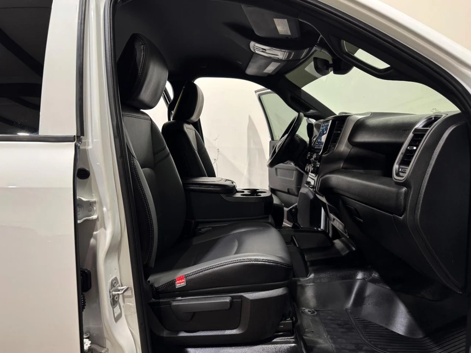 2023 Ram 2500 - Image 15 of 31