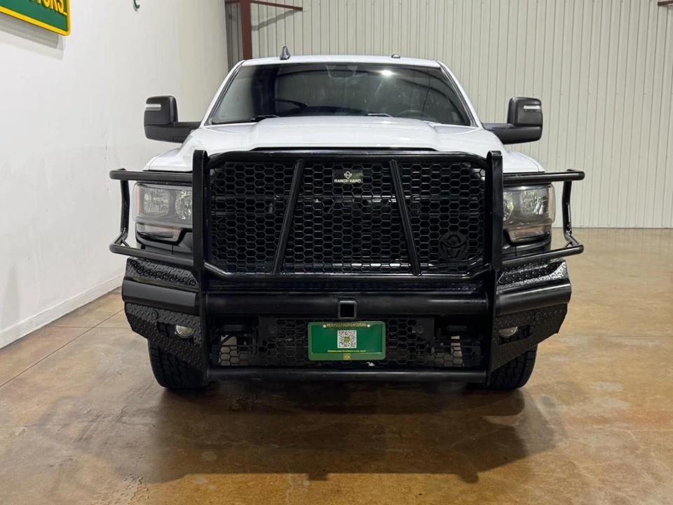 2023 Ram 2500 - Image 2 of 31