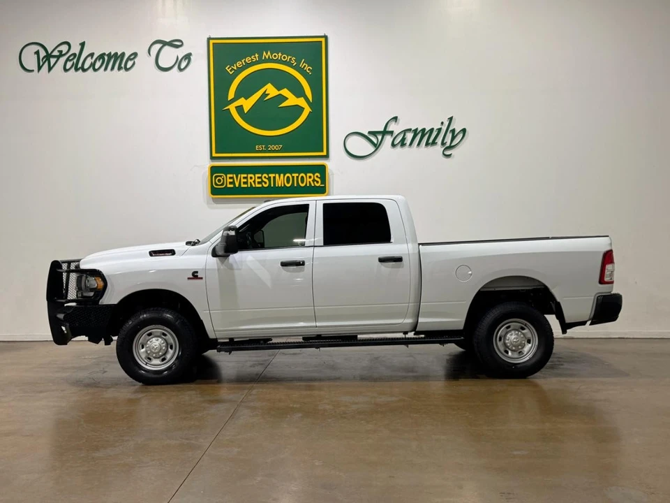 2023 Ram 2500 - Image 5 of 31