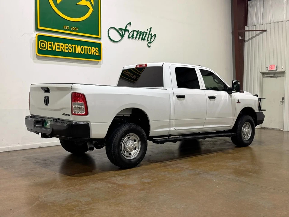 2023 Ram 2500 - Image 8 of 31