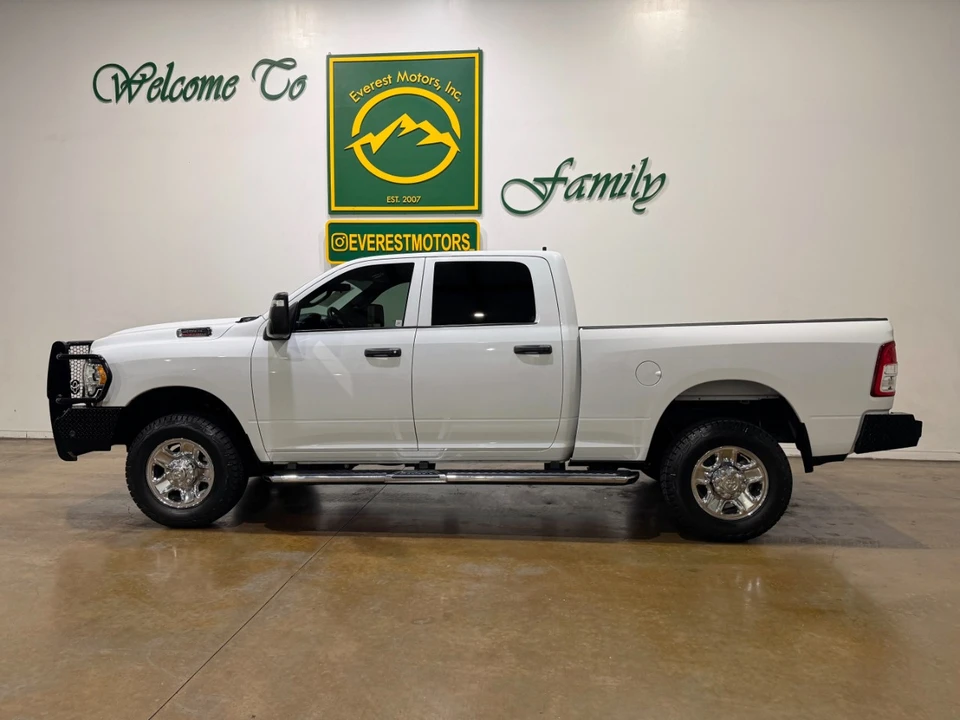 2023 Ram 2500 - Image 5 of 12