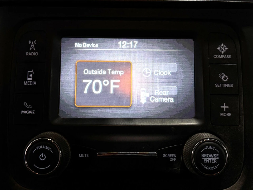 2023 Ram 2500 - Image 5 of 12