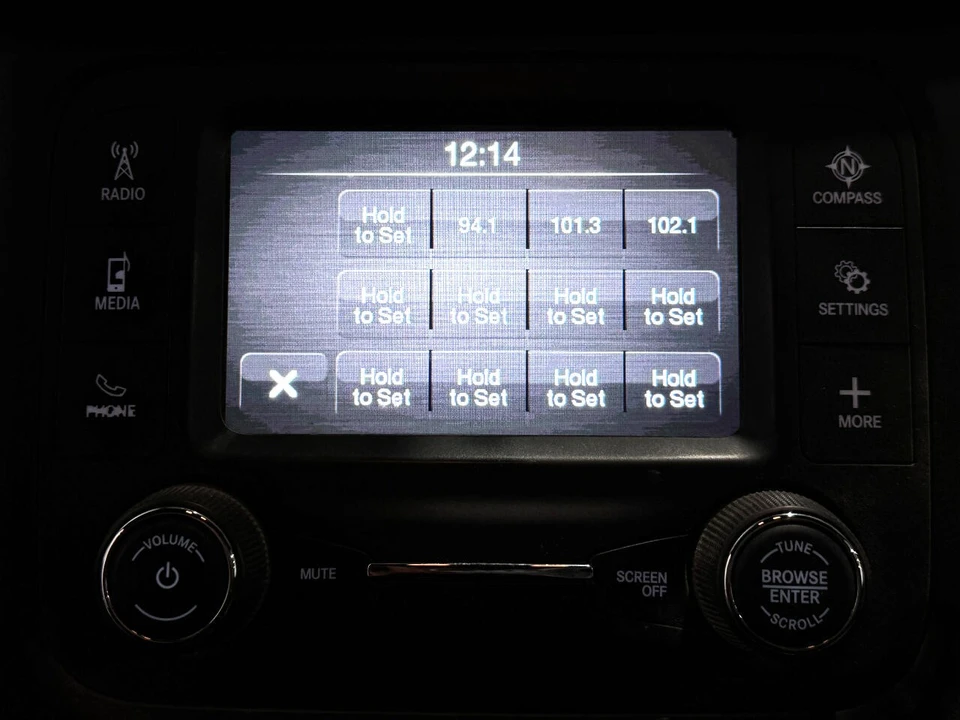 2023 Ram 2500 - Image 4 of 12