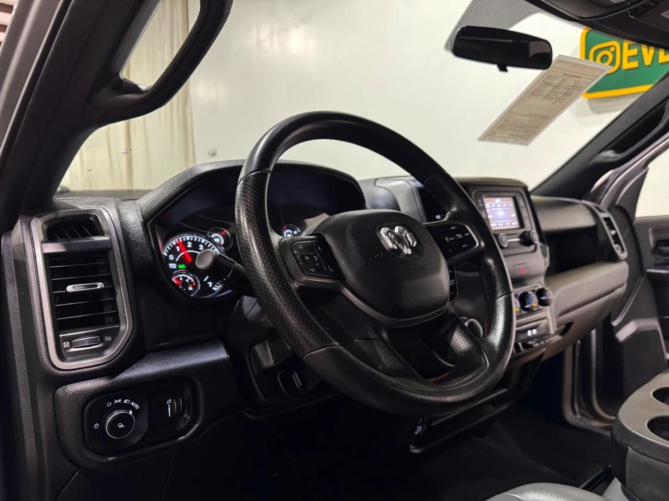 2023 Ram 2500 - Image 10 of 21