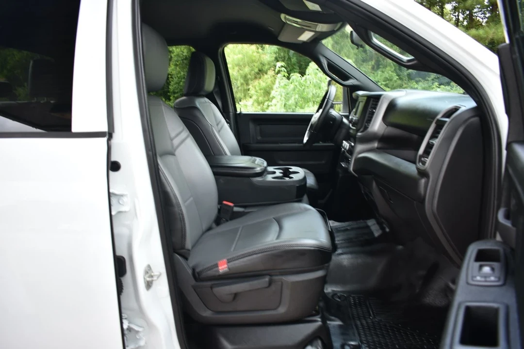 2023 Ram 2500 - Image 15 of 19