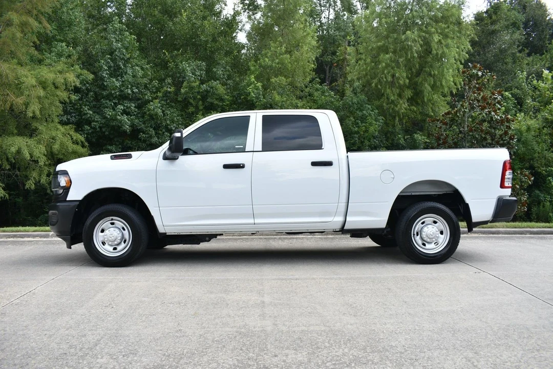2023 Ram 2500 - Image 7 of 19