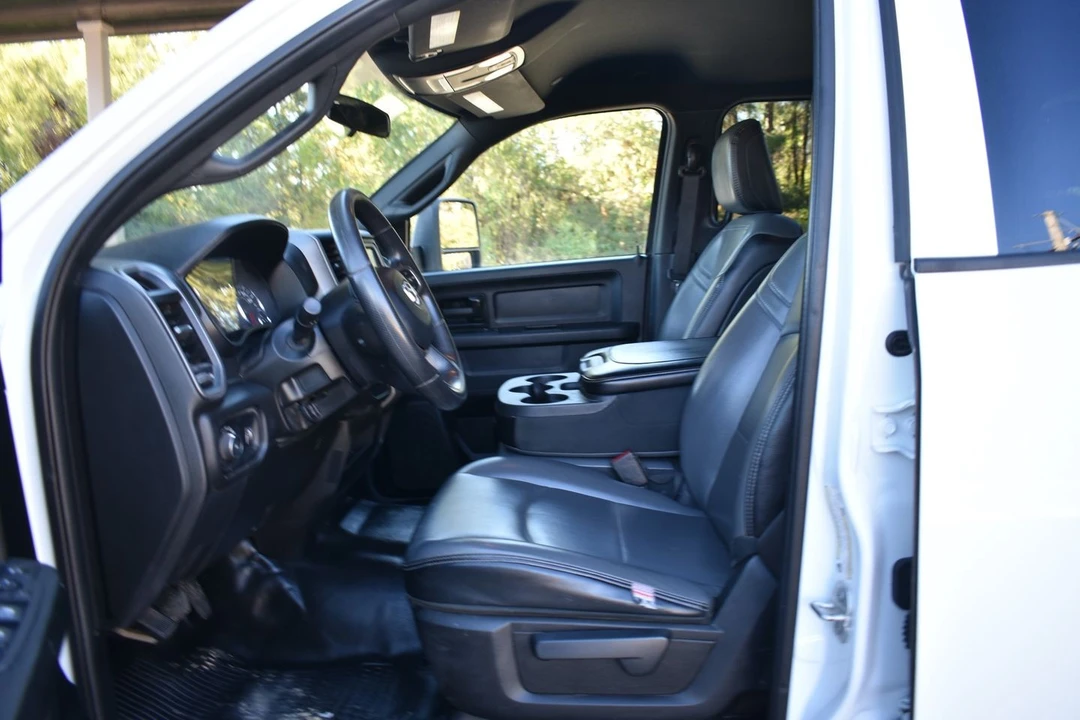 2023 Ram 2500 - Image 10 of 22