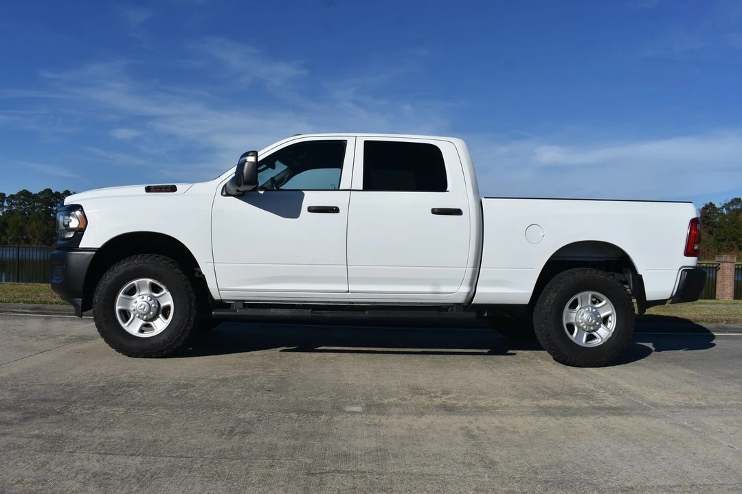 2023 Ram 2500 - Image 7 of 22